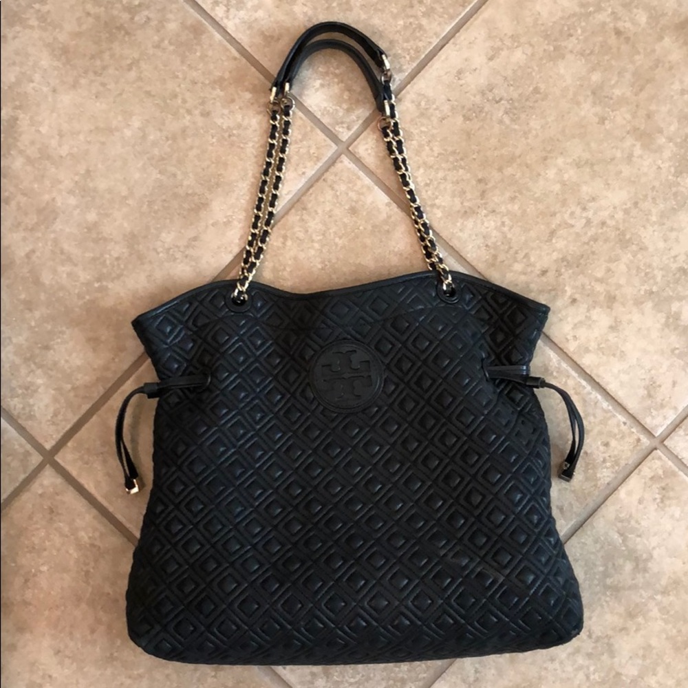 EUC Tory Burch Quilted Marion Slouchy Tote Bag